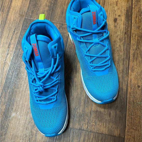 Zumba shoes 8.5 - Picture 3 of 4